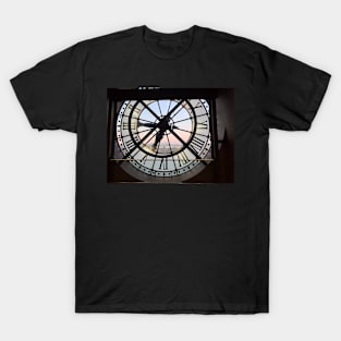 Clock at the Musée d'Orsay T-Shirt